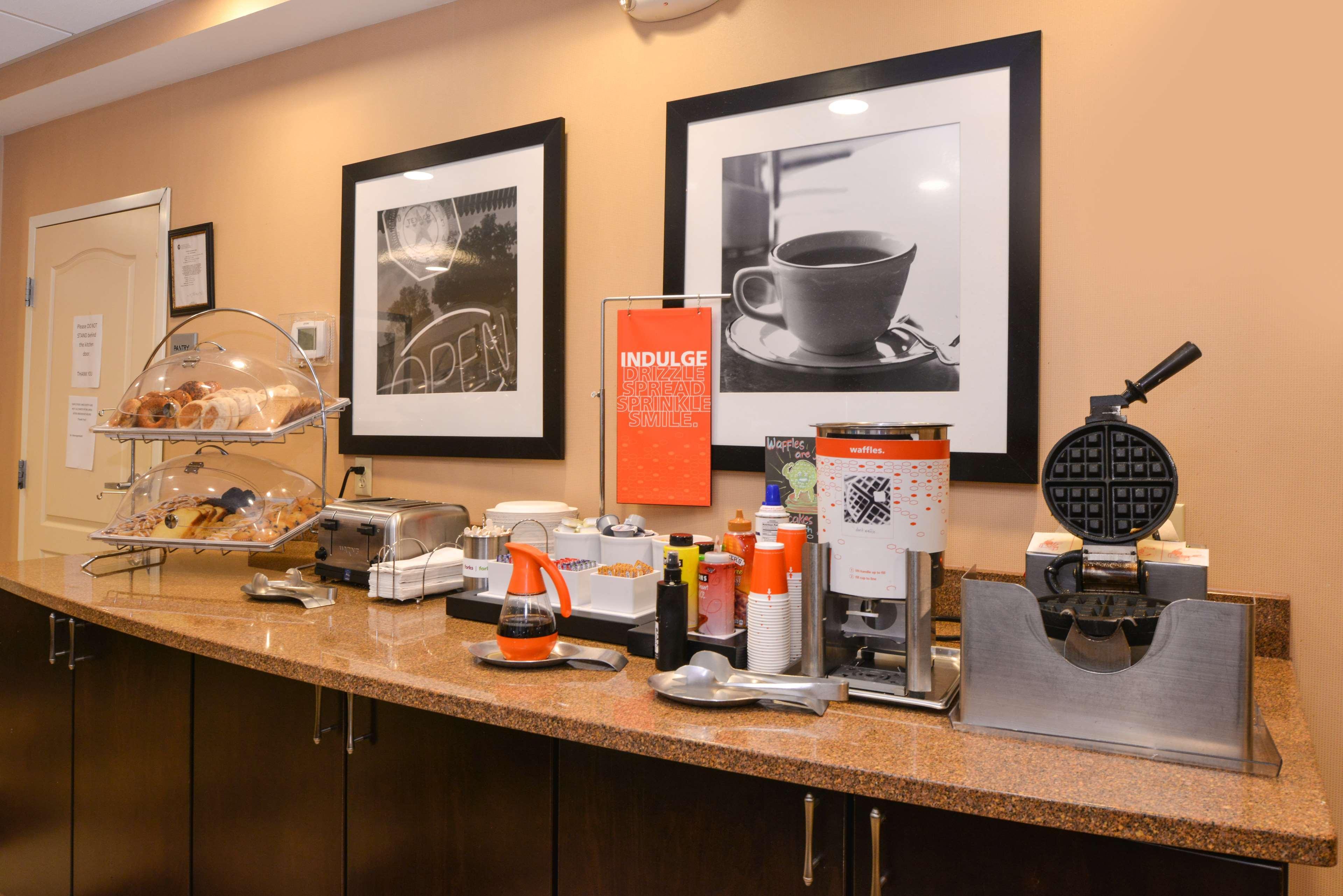 Hampton Inn Milford Dış mekan fotoğraf