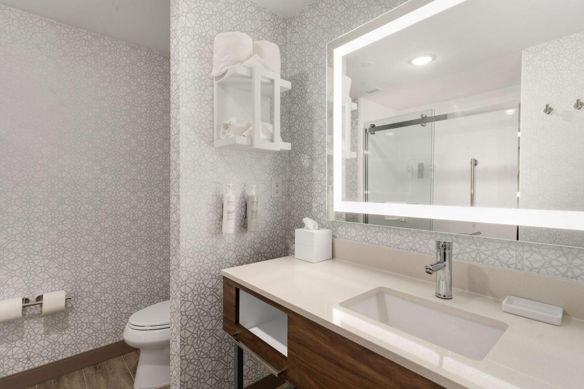 Hampton Inn Milford Dış mekan fotoğraf